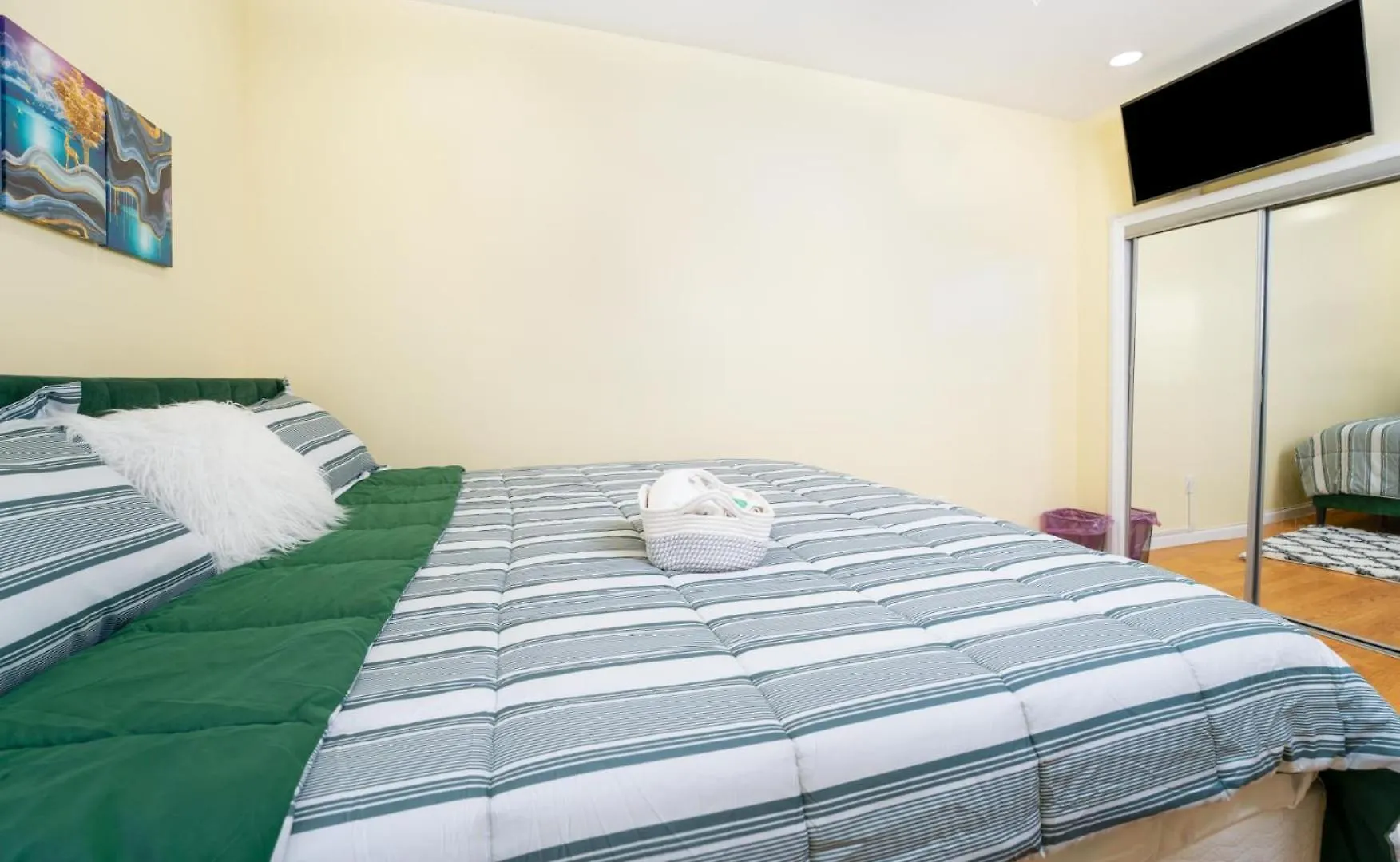 A Slice Of Paradise Vacation Rental New York 0*,  ABD